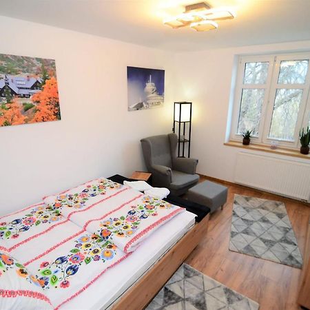 Apartament De Luxe Emily カルパッチ エクステリア 写真